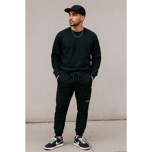 Vuori Men’s Joggers Black — Early Design Drawstring Waist-Size Medium